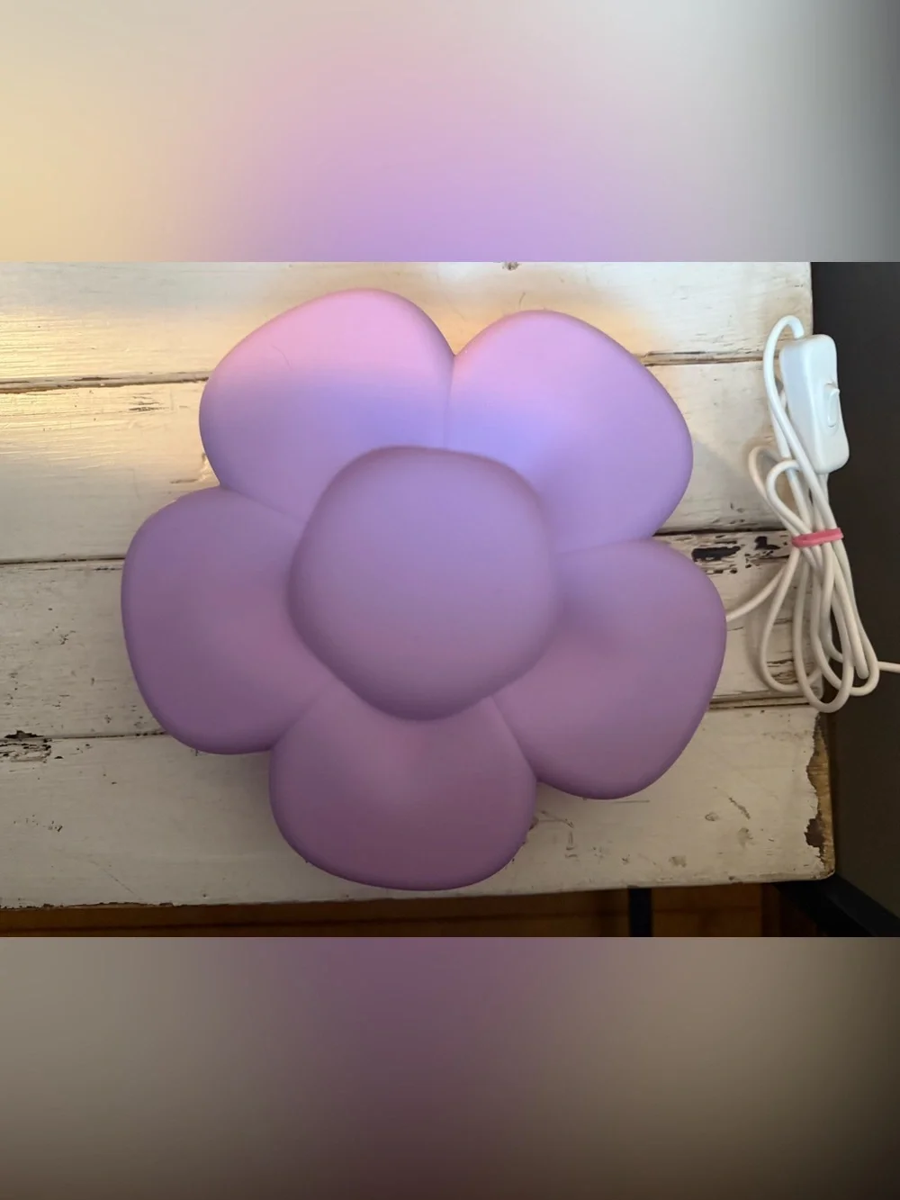 Children LED Wall Lamp Flower Lilac Upplyst IKEA
